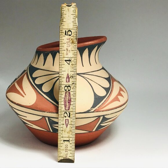Signed Jemez Pottery Water Jar Artist A. Mora Native American Pot Red Black 4.5" - Picture 8 of 9